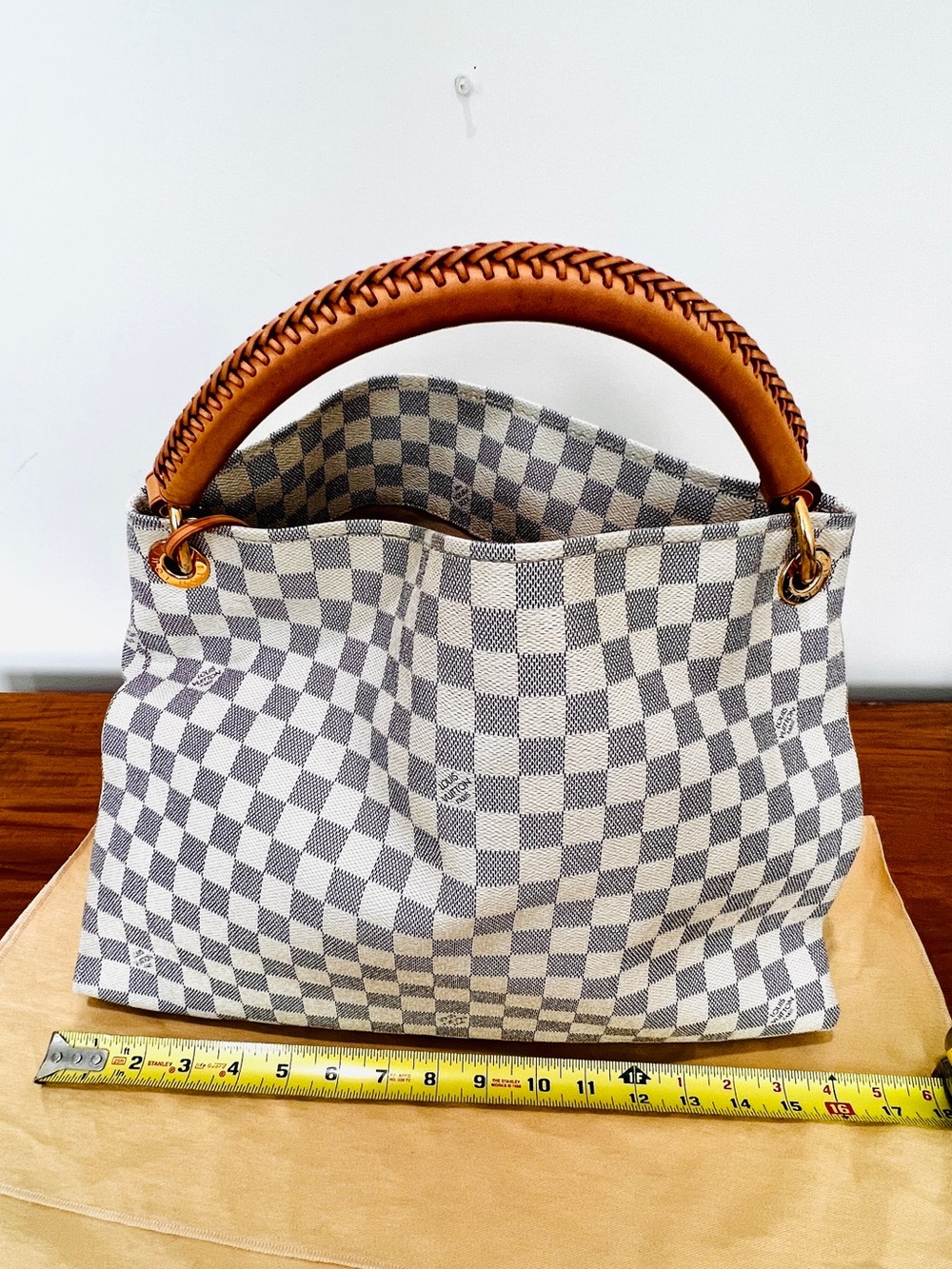 Pro-Loved LOUIS VUITTON Damier Azur Artsy MM Bag - Picture 13 of 13
